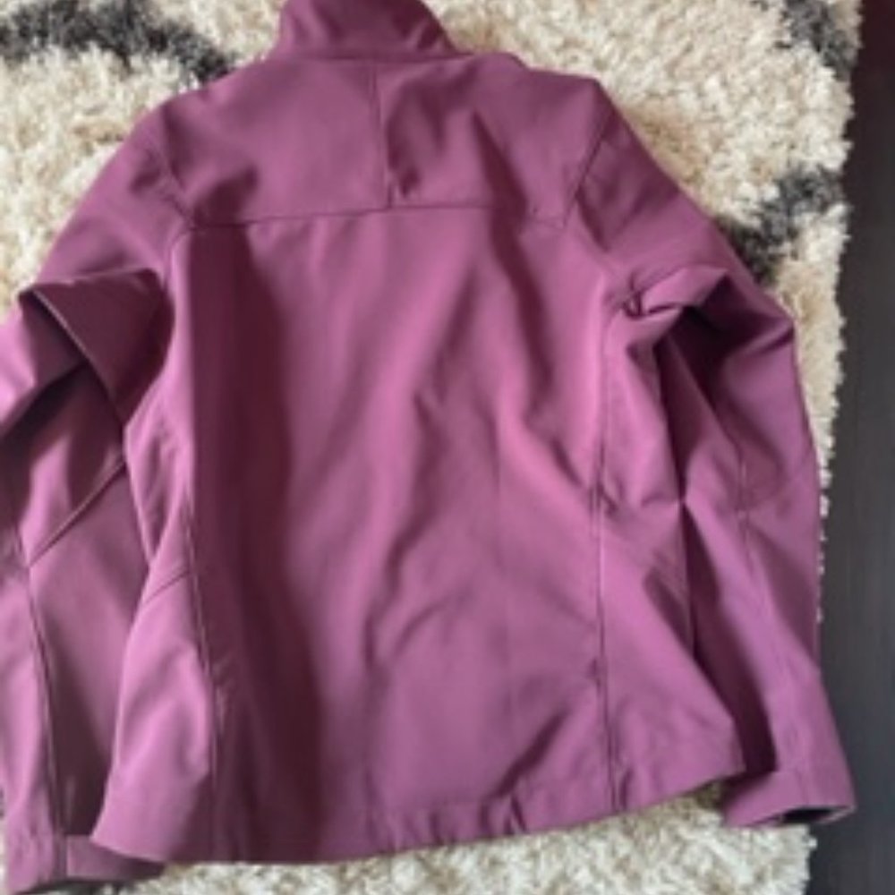 Patagonia Zip-Up - Picture 5 of 5